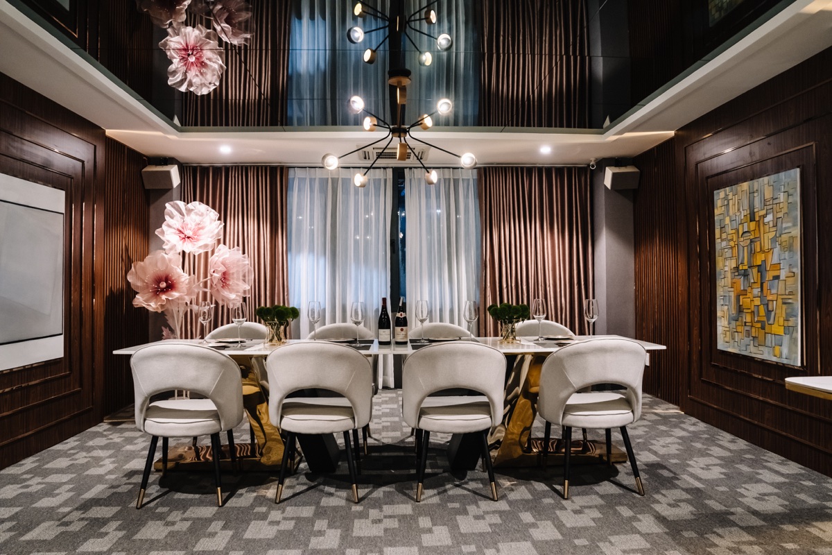 Kasen private room prepared for a hosted gathering